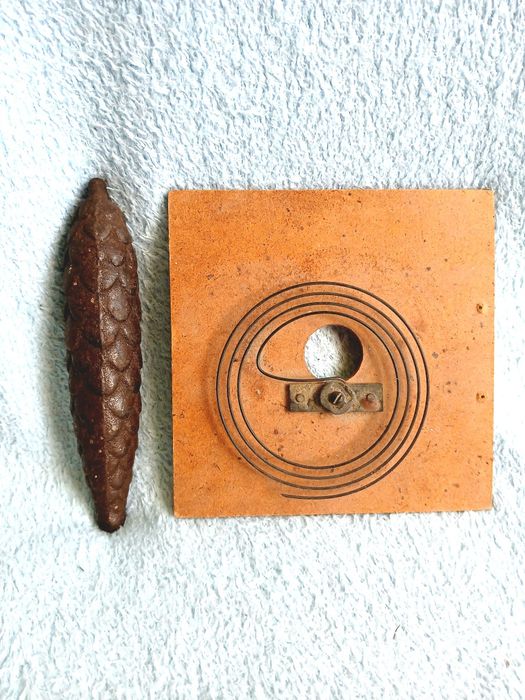 Гиря крышка с боем к часам с кукушкой