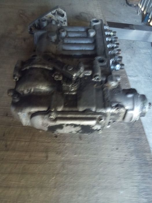 Pompa wtryskowa ursus 1614 zetor 16145, 6 cyl. Turbo