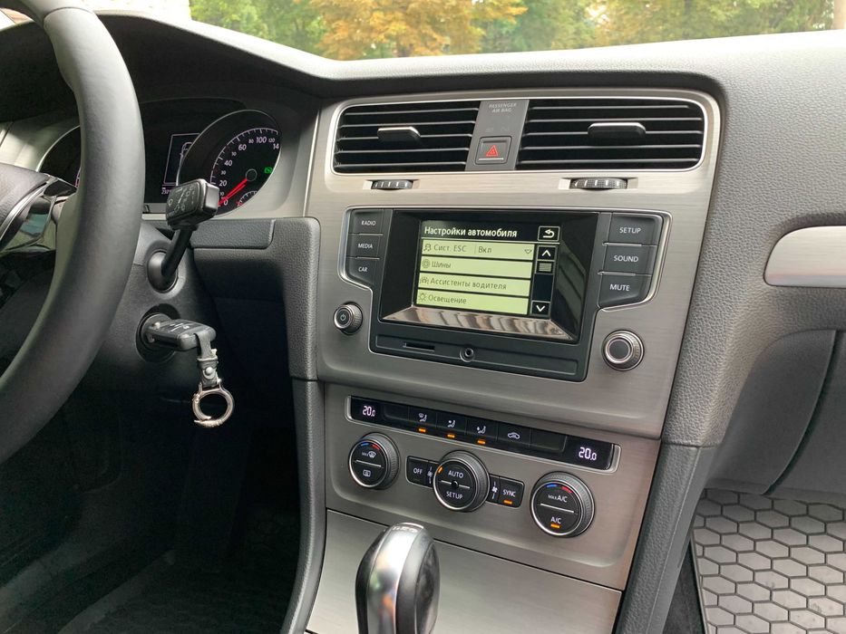 Volkswagen Golf 2014год, Дизель, Автомат, Официал.