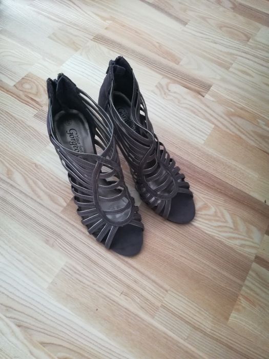 Szpilki rozmiar 39 New Look