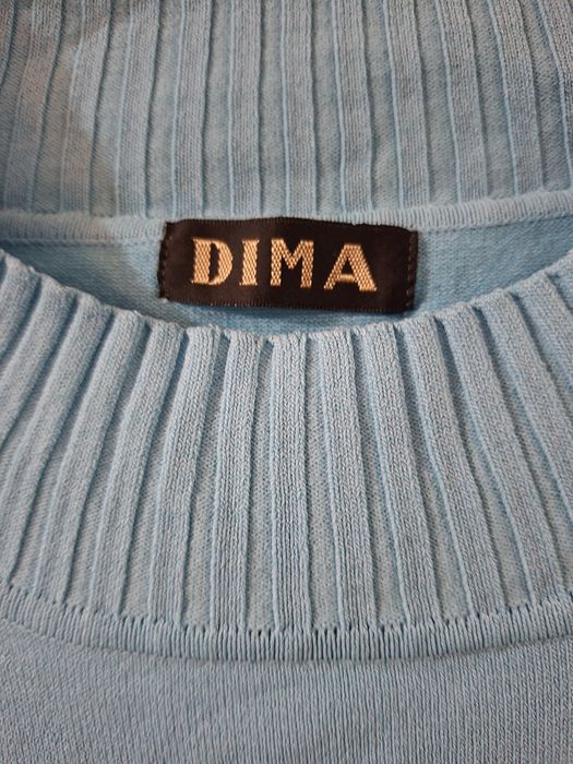 Sweterek niebieski z DIMA.