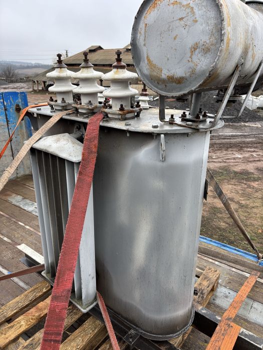 Трансформатор ТМ-100/10/0,4 кВ.