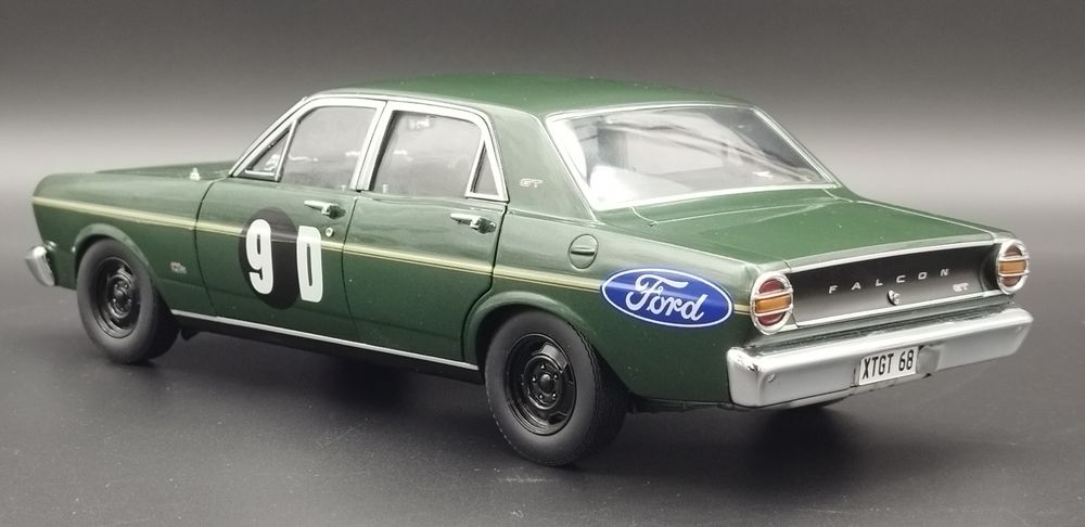1:18 Classic Carlectables1968 Ford Falcon XT GT Bathurst #9d limit 750