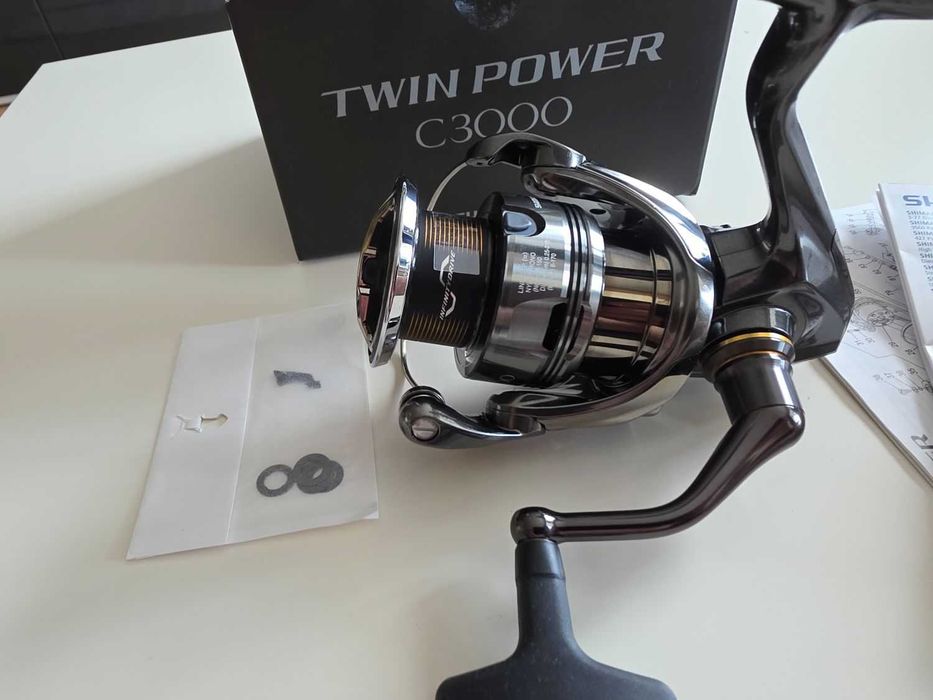 Kołowrotek SHIMANO Twin Power FE C 3000 - Niezawodny, najwyższa klasa JAPONIA - dystrybucja polska GWARANCJA (13)