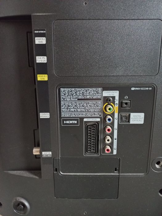 Telewizor samsung 32" z dekoderem