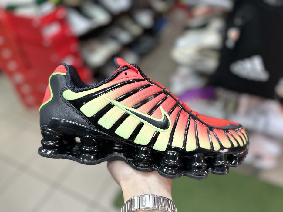 Кросівки Nike Shox TL  ( РОЗМІР 42.5, 46 )
