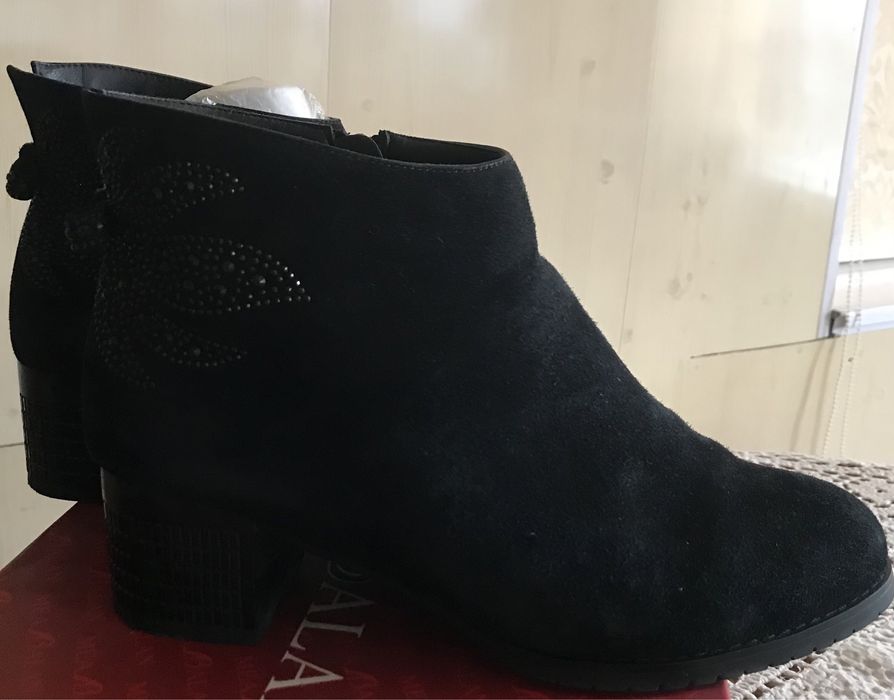 Жіночі черевички, натуральна замша,демісезон