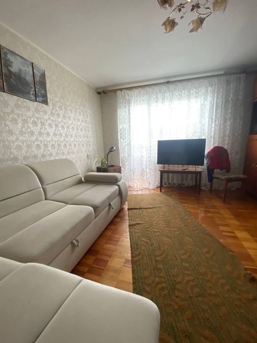 Продаж 3 кімнатної квартири на Київський