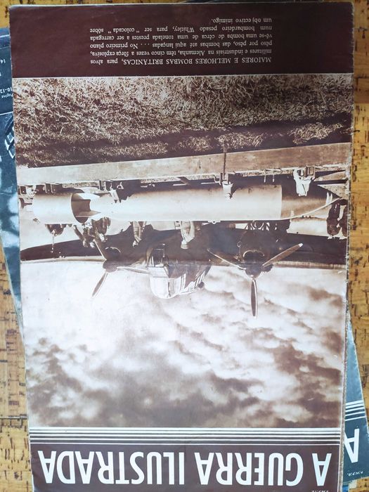 18 Revistas "Guerra Ilustrada" contemporâneas da Segunda Guerra