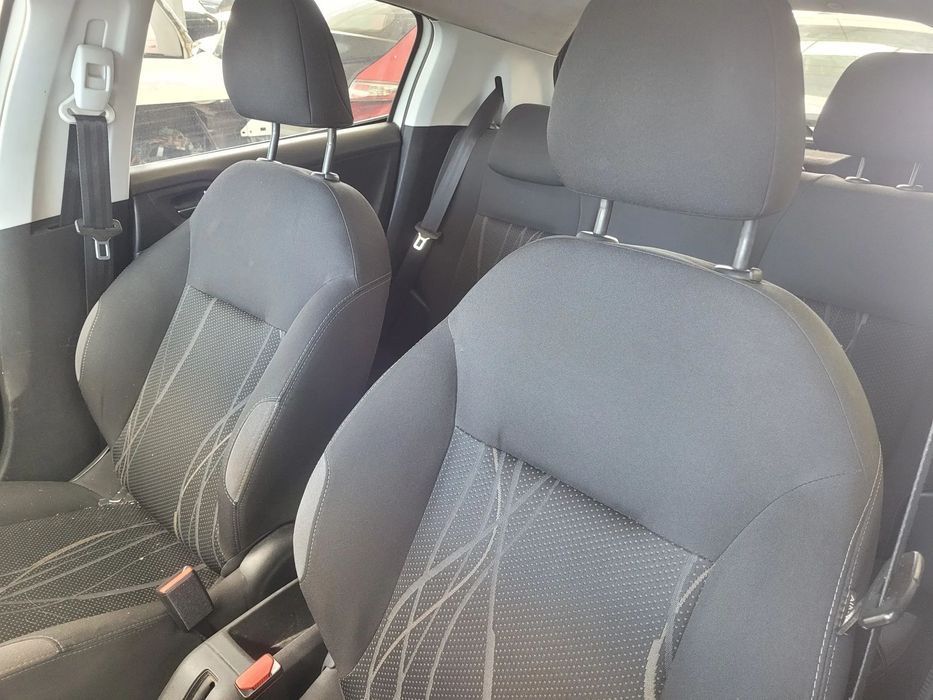 Peugeot 208 2014 Hdi para peças
