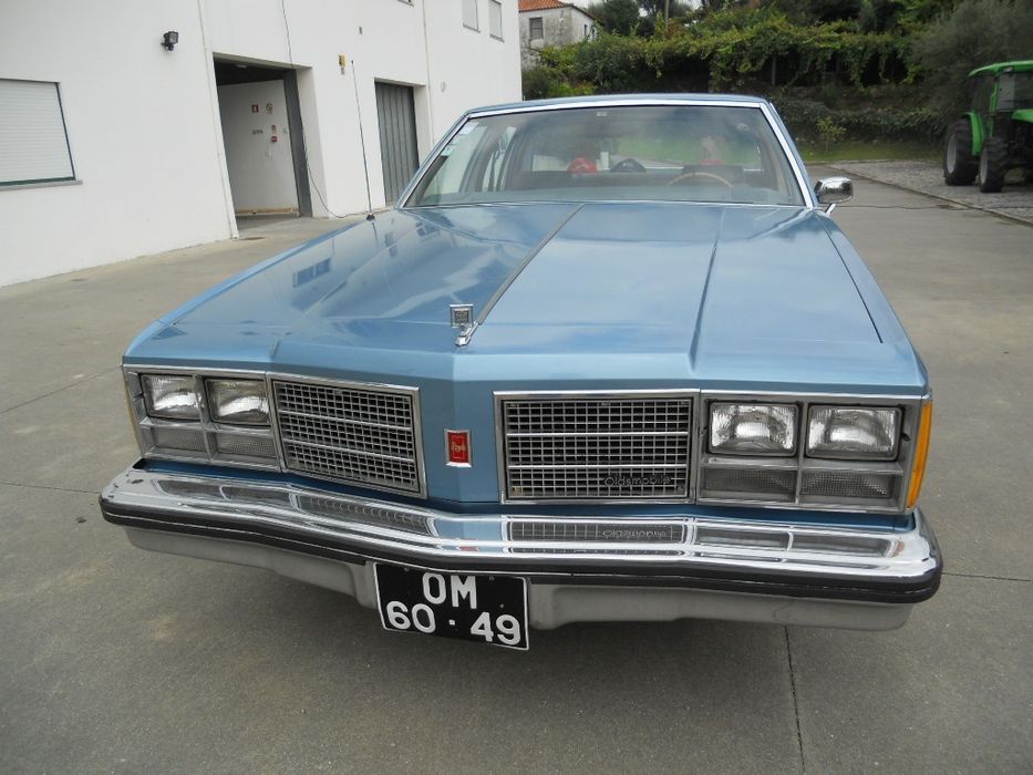 Oldsmobile Delta 88 Royale