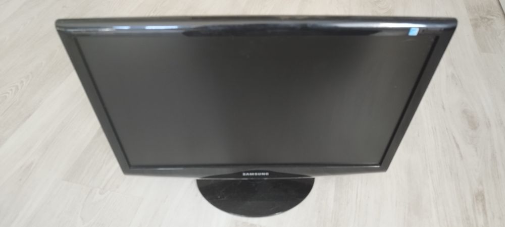 Monitor Samsung 22cal