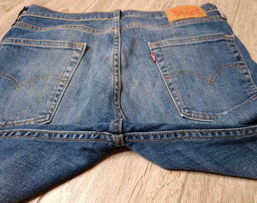 джинси LEVIS 513 розмір W33 L30