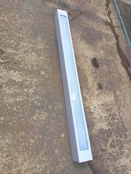 Lampa aluminiowa oprawa 90cm