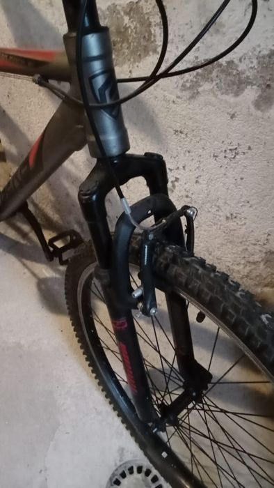 Bicicleta berg usada