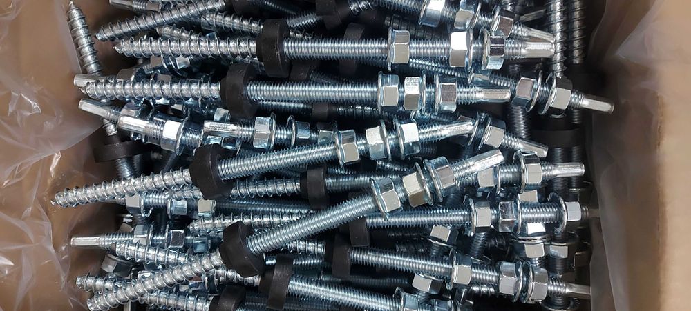 Сонячні панелі 615, та 460 двосторонні, Tier 1, монтаж.