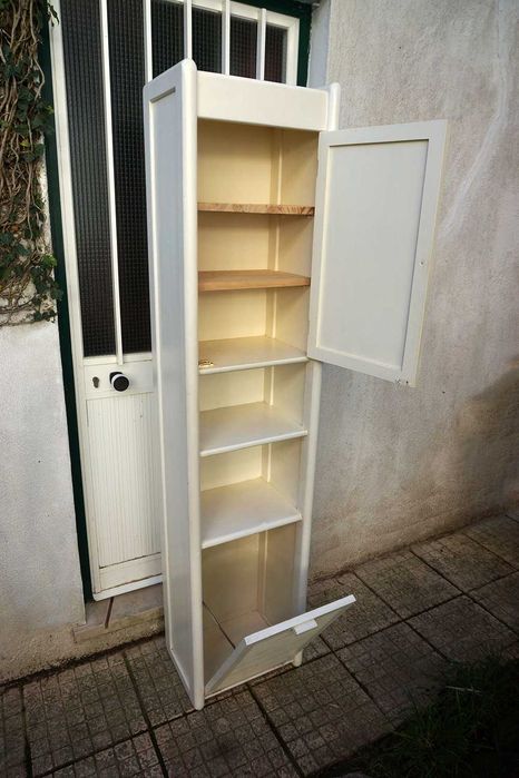 Móvel Madeira Branco WC