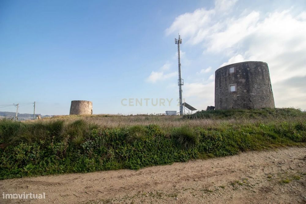 **Excelente Oportunidade De Investimento Na Lourinhã**