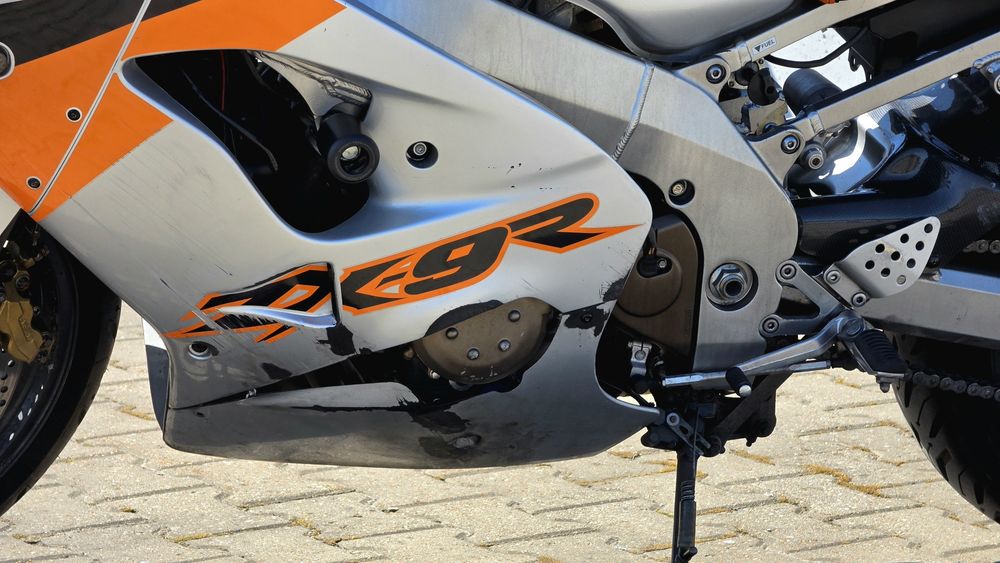 Kawasaki NINJA ZX9-R 2003