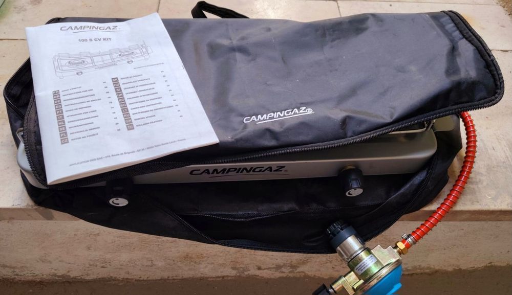Fogão de Campismo Campingaz 100 S CV Kit (2 Bicos) + Mala e Regulador