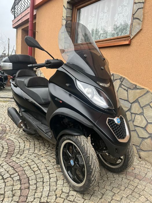 Piaggio MP3 500 L5E 2015' Akrapovic