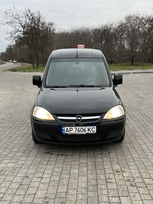Продам(Обмен) Опель Комбо