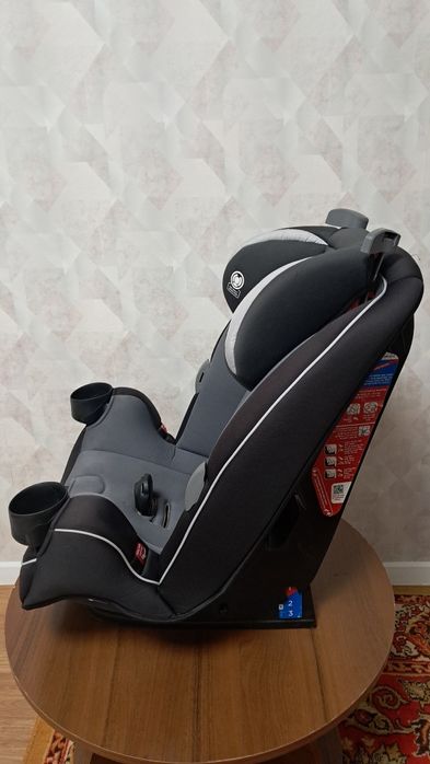 Дитяче автокрісло Safeti 1 st