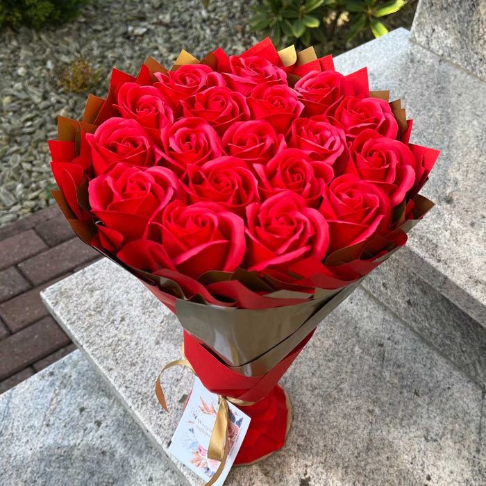 Bukiet mydlany kwiaty mydlane róże. Prezent na 18 Urodziny, Ślub