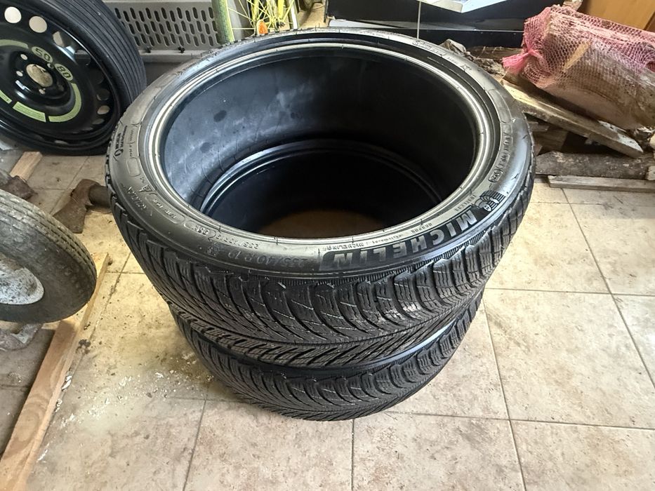 Michelin Pilot Alpin 5 235/40R19