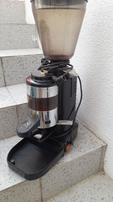 Moinho de Café Profissional Rossi RR45 (Industrial / Cafetaria)