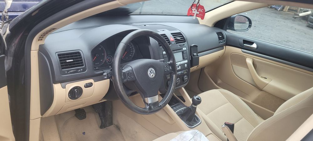 kokpit deska airbag pasy sensor vw golf v jetta