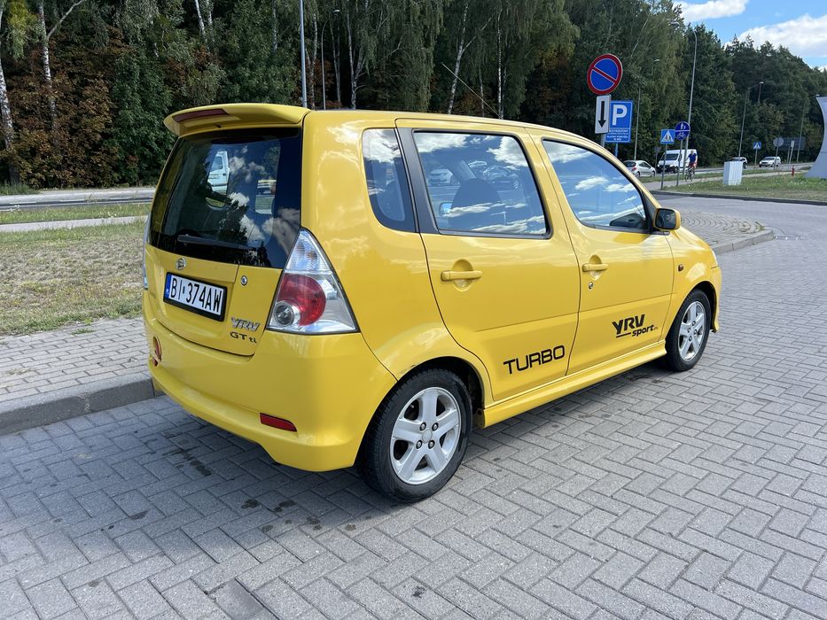 Daihatsu YRV GTti Turbo Rarytas