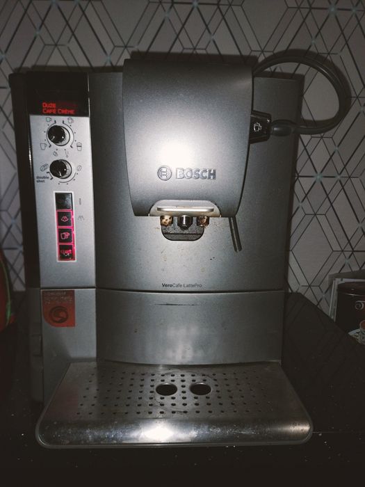 Ekspres ciśnieniowy do kawy