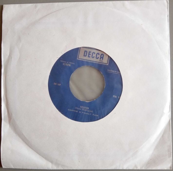 Daphne & Family Fair	- - - - -	Mrs. Colbeck	- - - - -	Single