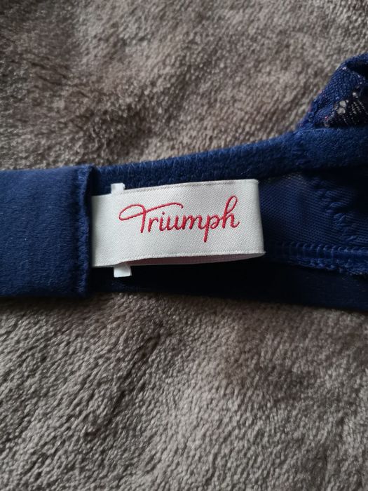 Biustonosz miękki 80B Triumph