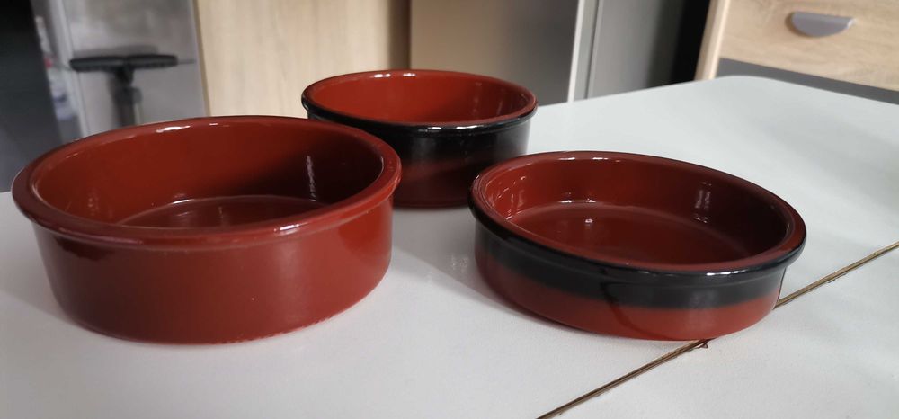 Trzy paterki ceramiczne