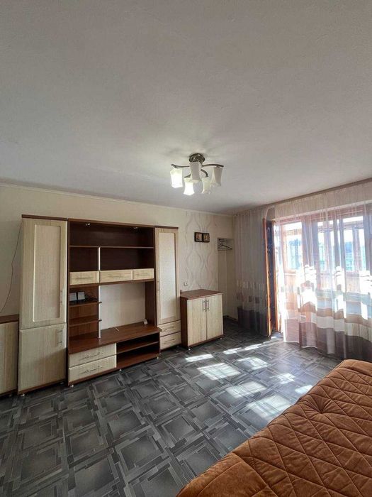 Продаж 1-кім. квартири в Центрі (вул. Героїв Поліції )