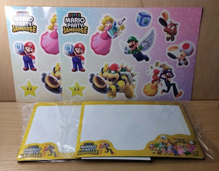 Zestaw gadżetów z gier.