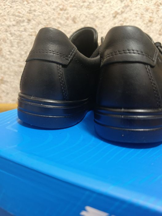 Жіночі кросівки (напівчеревики)_ECCO FARA  Gore-Tex