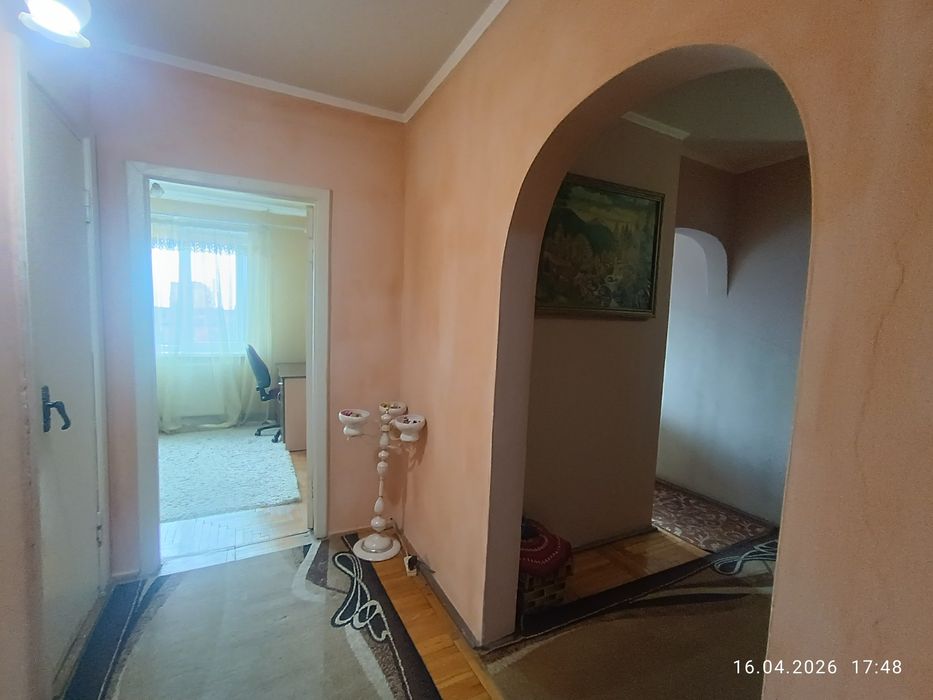 Продаж 3 кімн Квартири РОСВИГОВО 6/9