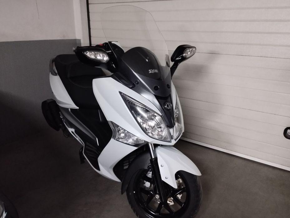 Moto scooter sym Gts 125i