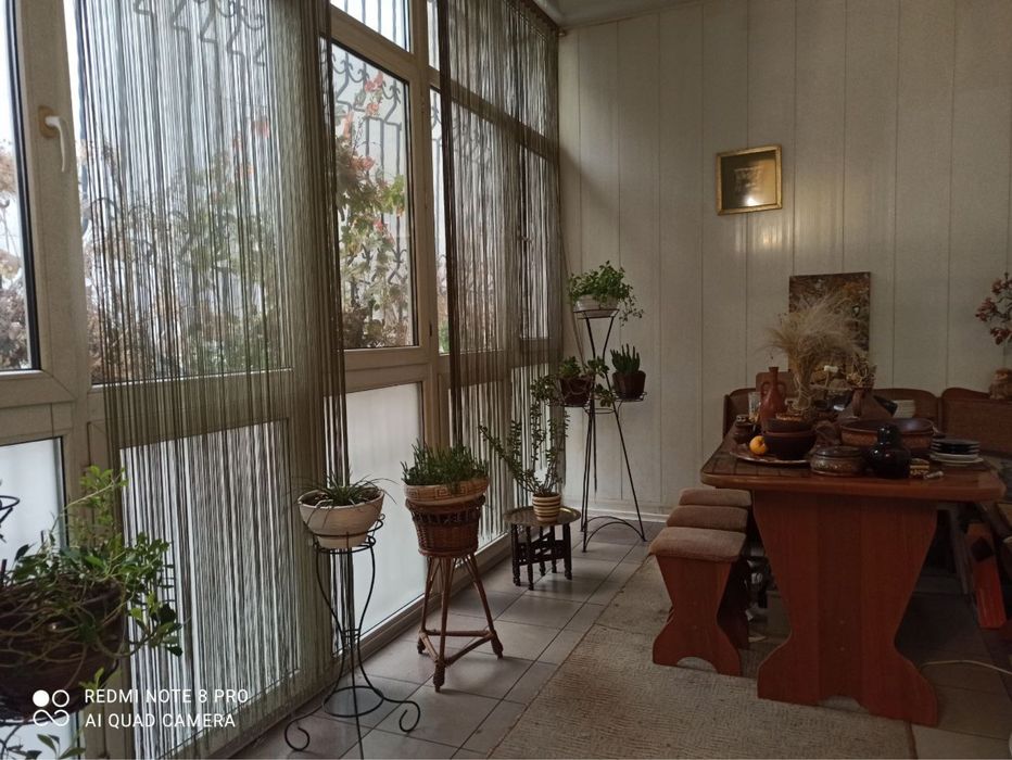 Продам 4 рьох кімнатну квартиру в центрі