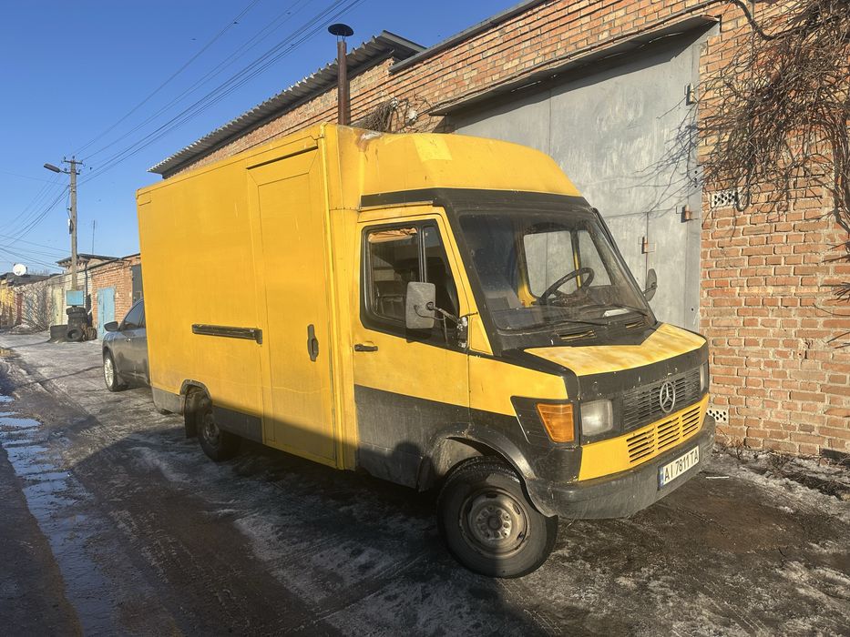 Поштовик 308 Мерседес