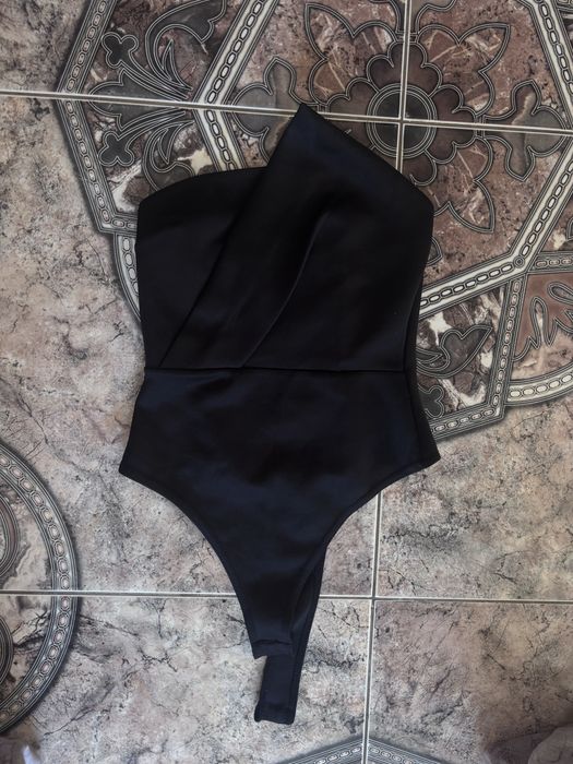 Набір боді жіночих (3 шт) — чорні та біле 500 за 3