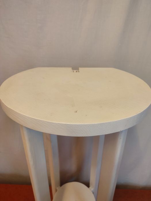 Mesa alta diâmetro pequeno