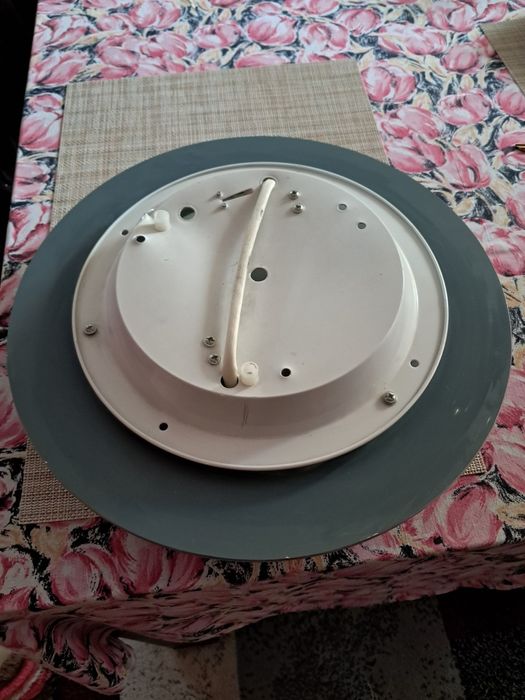 Plafon sufitowe używany średnica 34 cm