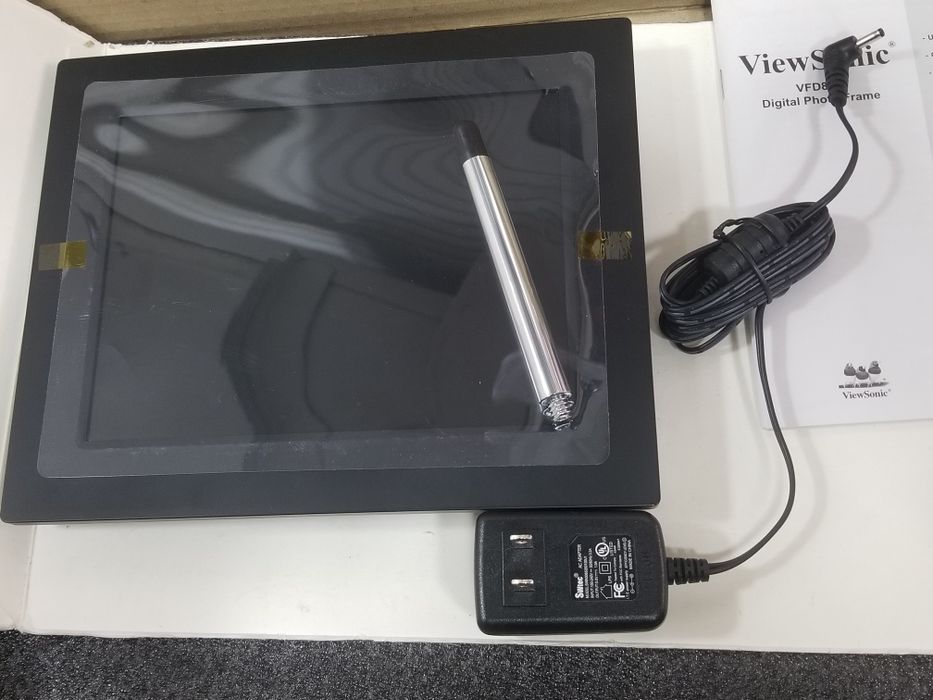 Цифровая фоторамка ViewSonic VFD823-50