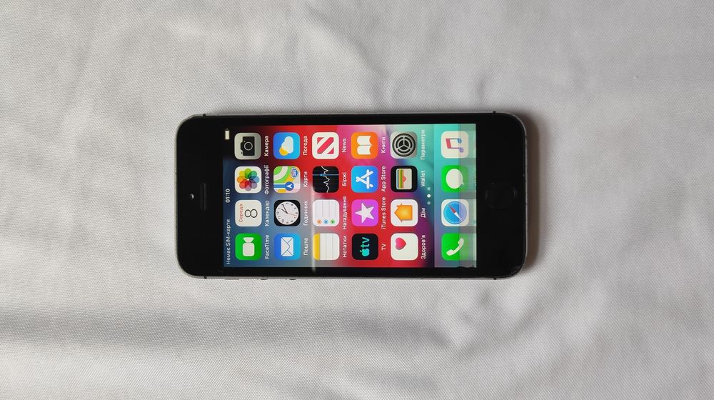 iPhone 3gs 8gb та 5s 16gb Neverlock