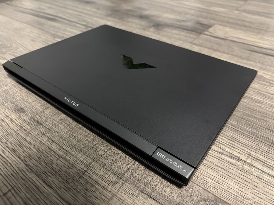 HP Victus 15 144 Hz AMD Ryzen 5 RTX 5050 16GB RAM 512GB SSD