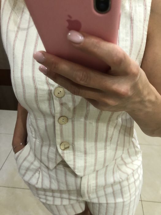 Жіночий лляний  костюм фірми ZARA.Розм.38